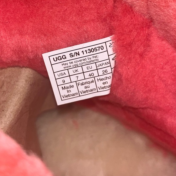 UGG Shoes Ugg Mini Sherpa Corduroy Platform Boot Nib 9us Churro